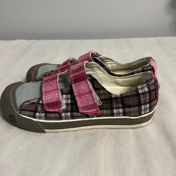 Keen Shoes - 🌲 KEEN Coronado II Mary Jane Plaid Sneakers Pink Brown Canvas Size 10 Comfort
